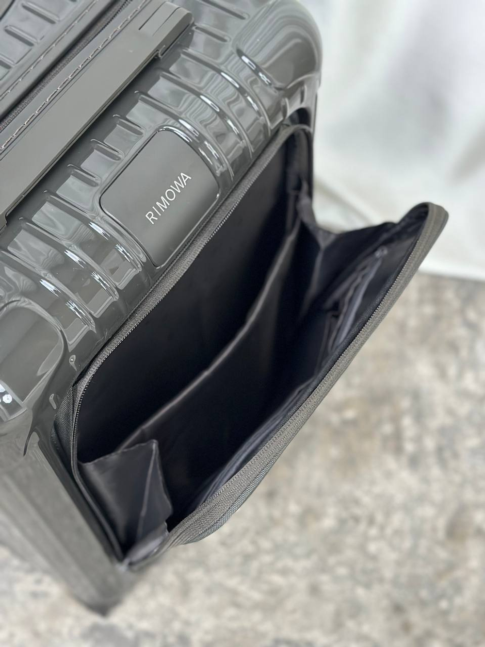 Чемодан Rimowa