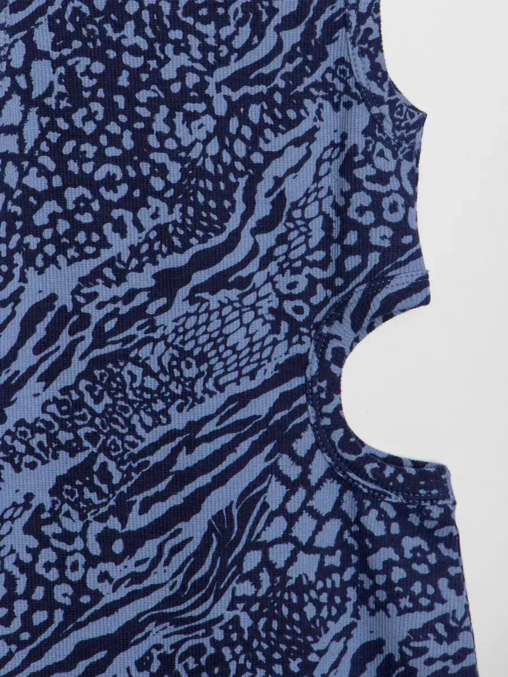 Платье для девочки летнее с вырезом