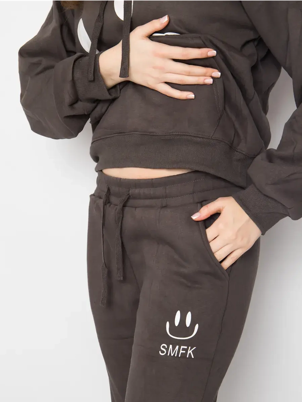 Спортивный костюм утепленный с капюшоном