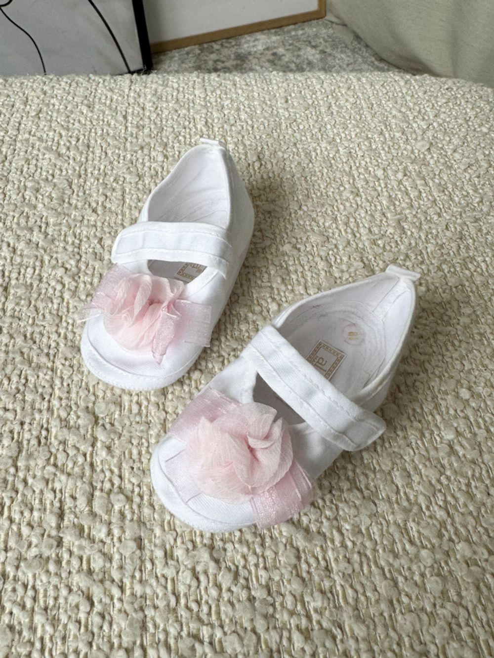 Платье David Charles и хлопковые пинетки Aletta, 74