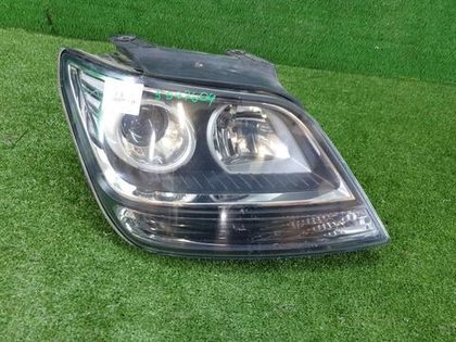 Фара правая Kia Mohave 1 HM (2008-2020) ксенон