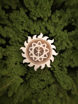 "Чертог Лося" ( 7 мая - 29 мая)