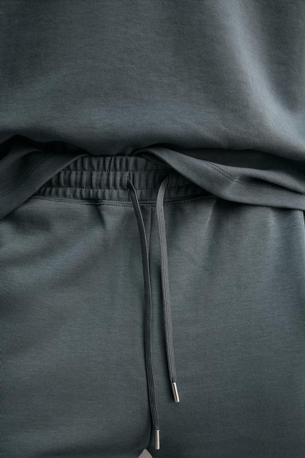ZARA ШОРТЫ-ДЖОГГЕРЫ RELAXED FIT INTERLOCK, ЛИНЯЛЫЙ СИНИЙ