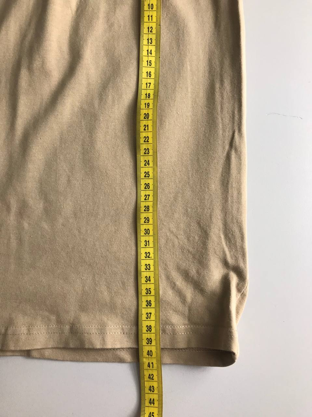 Юбка обтягивающего кроя, маркировка М, визуально на 46 размер