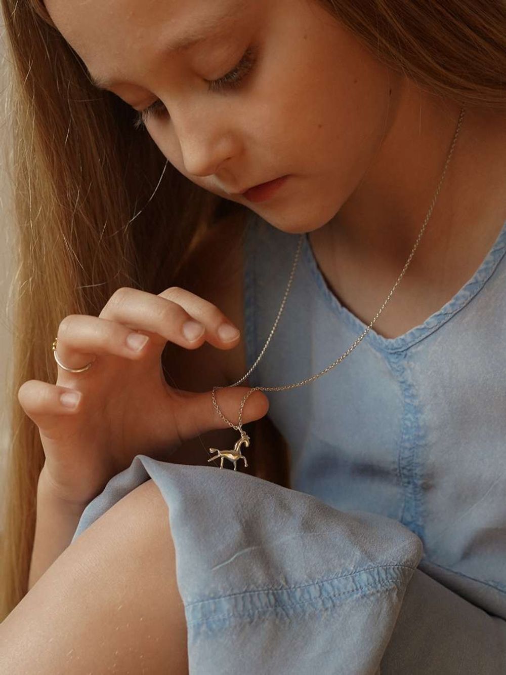 Подвеска Лошадка на шнурке