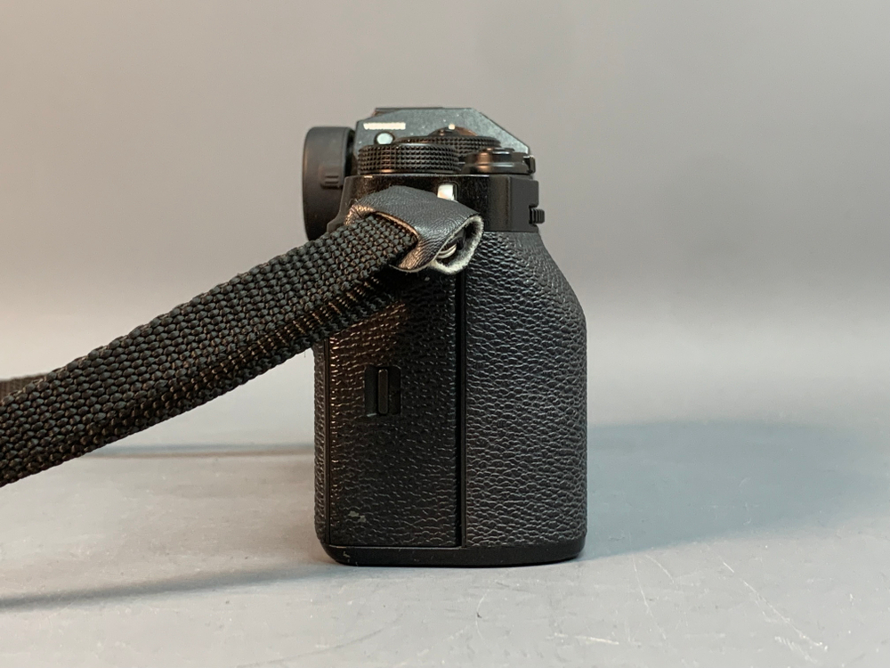 Fujifilm X-T4 27.100 кадров