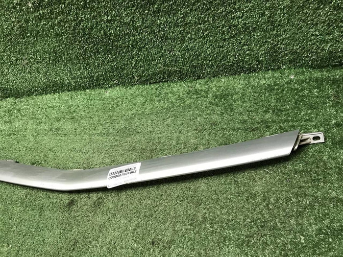 Молдинг решетки радиатора Geely Coolray (19-24)