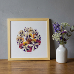 Картина из цветов “Петунья — ночная красавица”