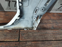 Накладка переднего бампера правая Geely Atlas 2 23-нв Б/У Оригинал 6010216700