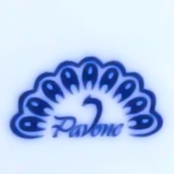 Дама с камелиями. Фарфор, лепнина, роспись. Италия, Pavone. 1980-90-е гг.