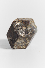 Альмандин (гранат) кристалл М