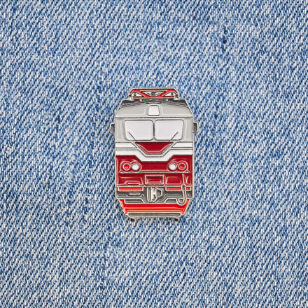 Значок электровоз ЧС7 серо-красный