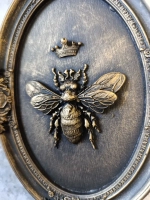 Барельеф на стену из гипса Пчела