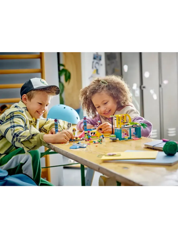 Конструктор Friends 41751 Скейтпарк