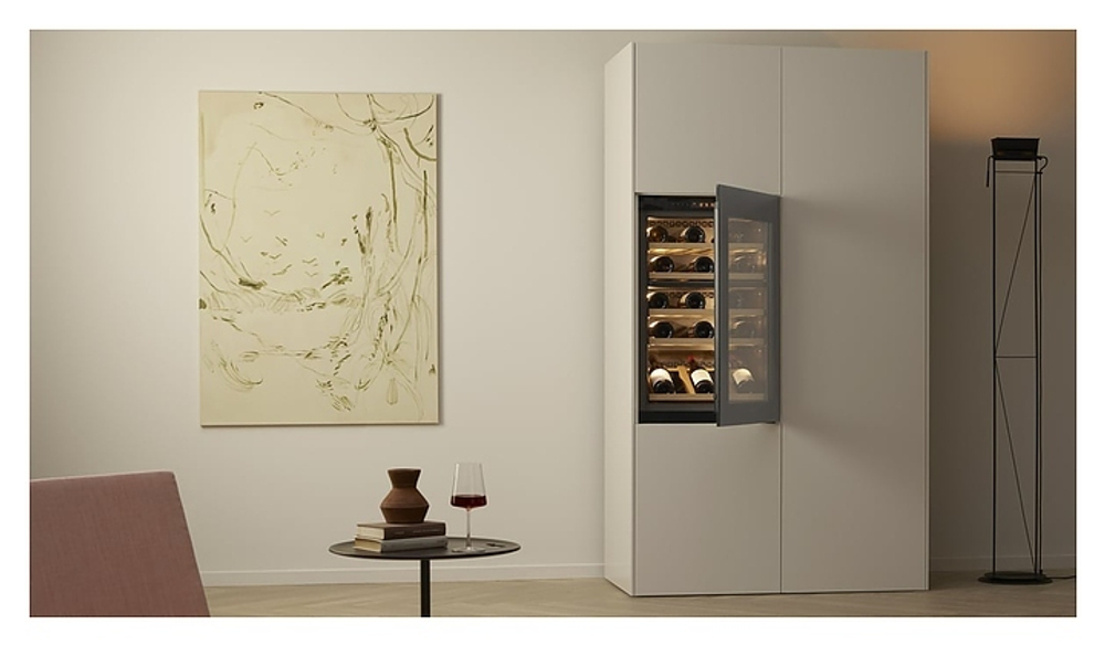 Винный шкаф V-ZUG WineCooler V4000 90 WC4T-51102 R (дверь справа) черное стекло