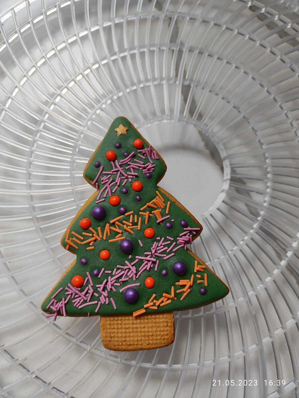 Пряник елка c ветками