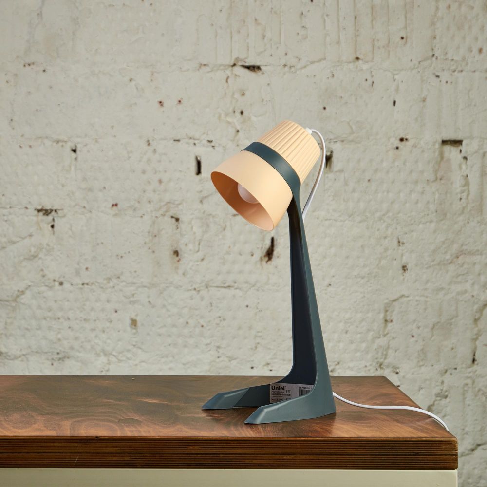 ULO-K22 D-E14-A BLACK-CREAM Светильник настольный. 40W. Цоколь E14. Механический выключатель. Черный с кремовым. ТМ Uniel