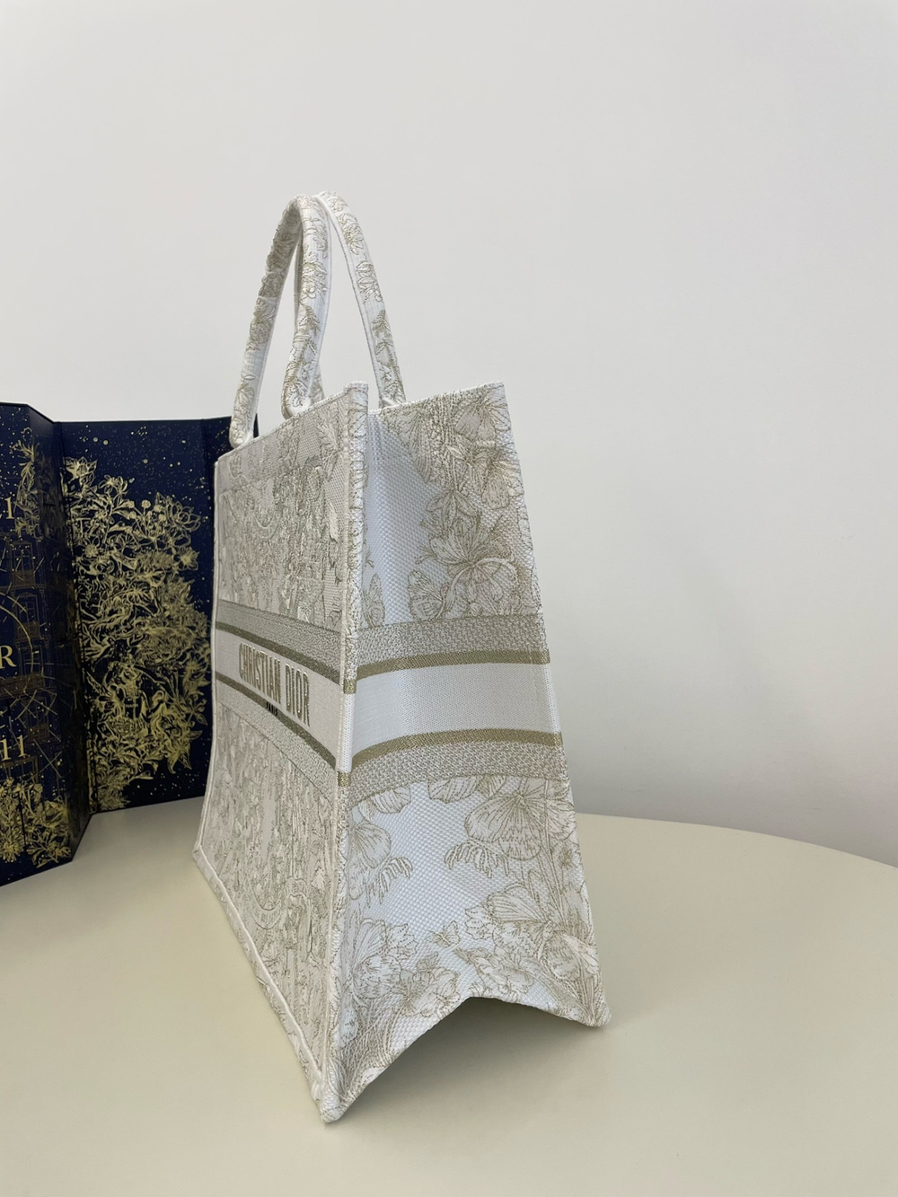 Christian Dior Book Tote 42 cm