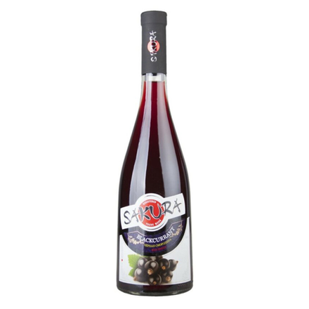 Винный напиток Sakura черная смородина 0,75 л