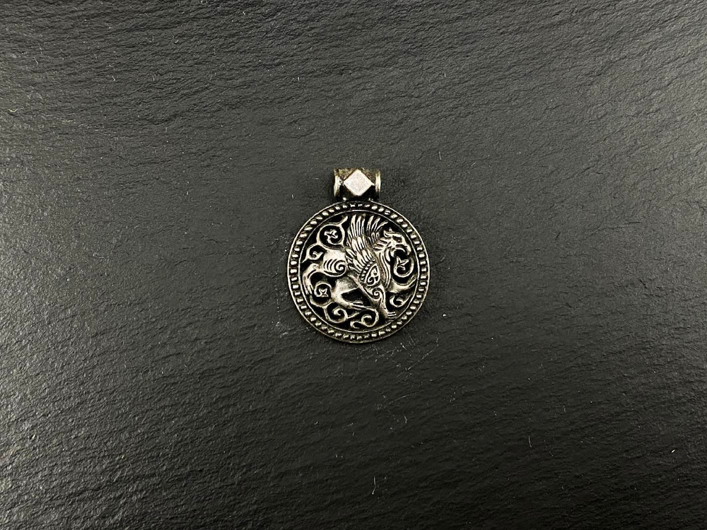 Подвеска. Грифон