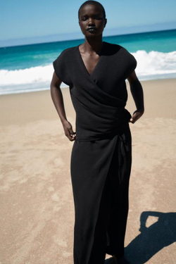 ZARA ТОП СТРУЯЩЕГОСЯ КРОЯ, ЧЕРНЫЙ