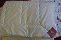 Одеяло шерстяное 155х220 Brinkhaus Exquisit Германия фрагмент