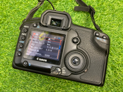 Canon EOS 5D