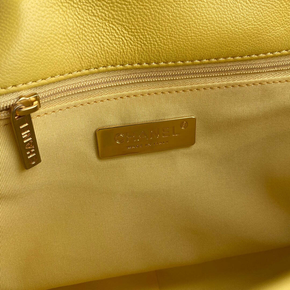 Chanel 19 Large 30 cm