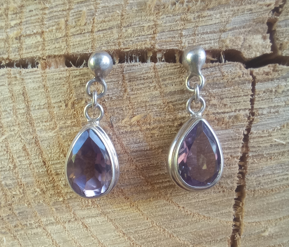 Серьги-гвоздики КАПЛЯ, серебро/аметист