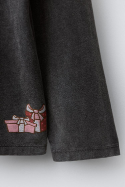 ZARA ФУТБОЛКА С ЭФФЕКТОМ ПОТЕРТОСТИ И ПРИНТОМ «КАПИБАРА CAPYFUN ©», АНТРАЦИТОВО-СЕРЫЙ