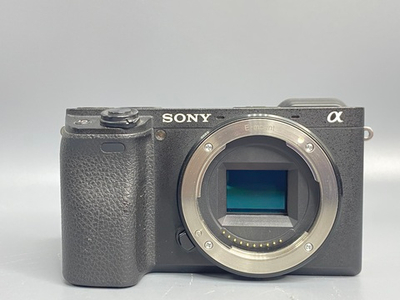 Sony A6400 1100 кадров