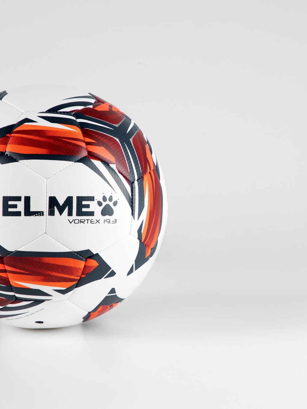 Футбольный мяч KELME Vortex 19.3 (32 Panels) (White/Red)