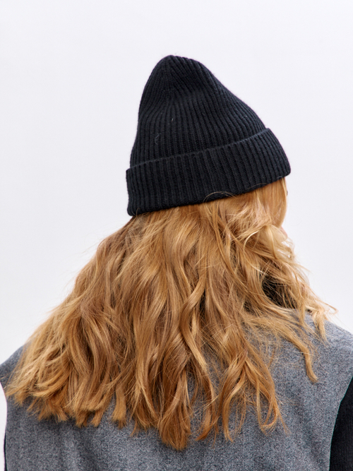 Шапка из кашемира