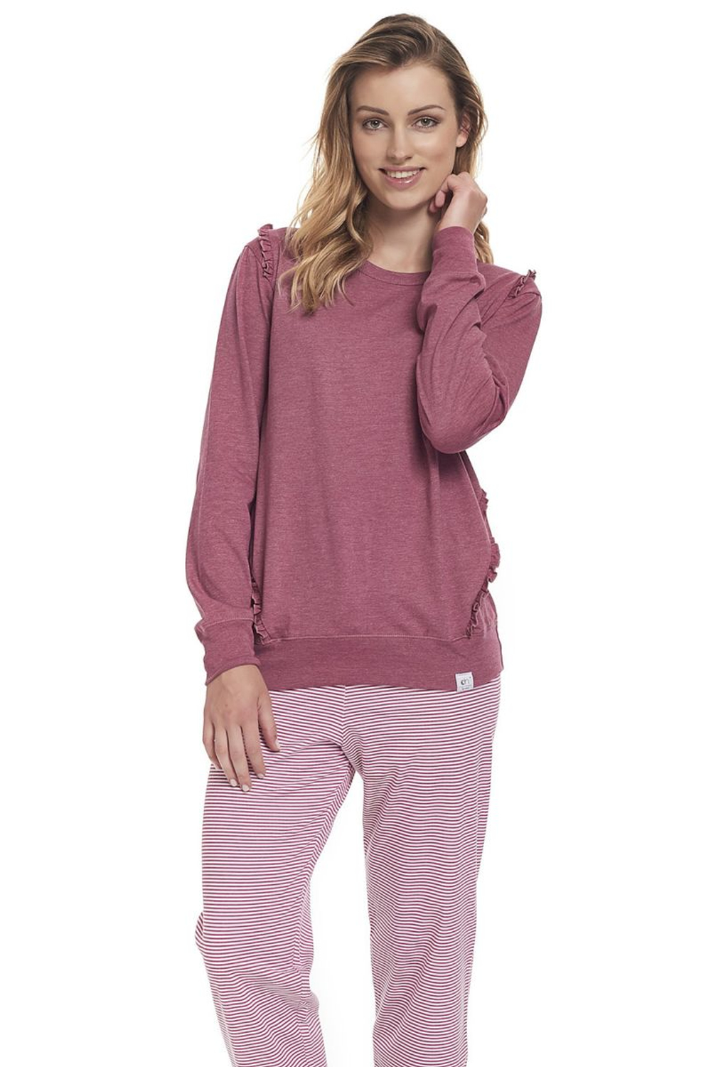 Пижама с отделкой рюшами на плечах и в пройме (Размер: L) (Цвет: светло-бордовый)