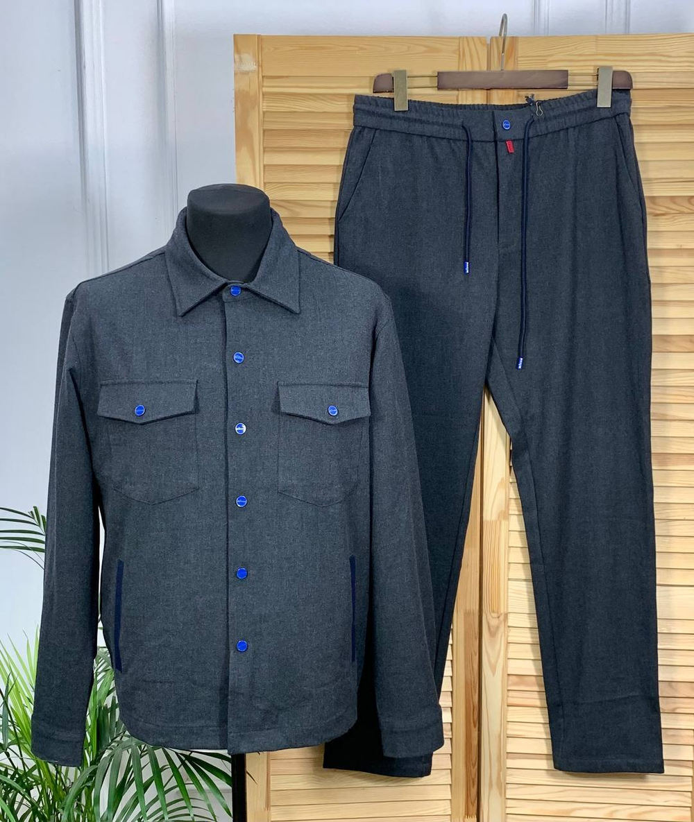 Костюм Kiton