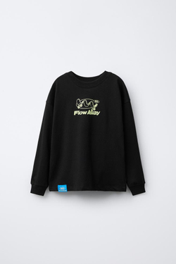 ZARA ЛОНГСЛИВ С ПРИНТОМ "СКЕЙТ", ЧЕРНЫЙ