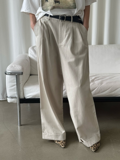Молочные хлопковые брюки-палаццо с защипами