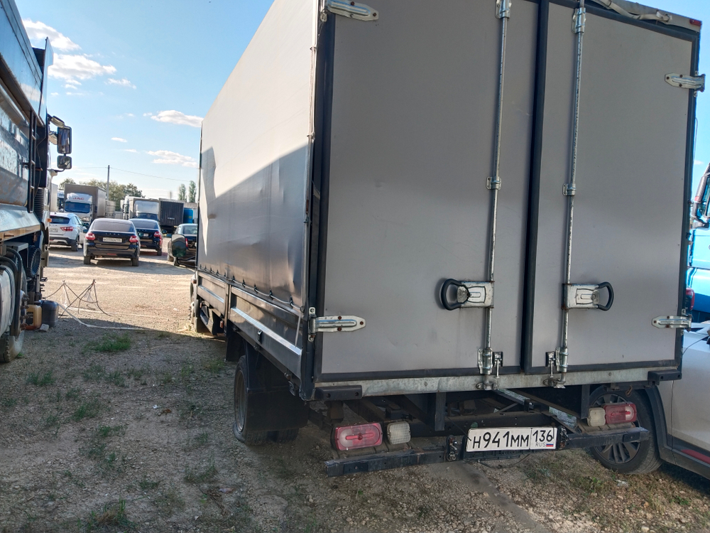 UAZ Profi 236031-08 (Евроборт, Бензин/Газ, 2,7 л, 150 л.с.)