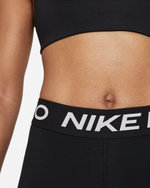 Nike Pro Женские укороченные леггинсы с вставками из сетки - NIKE