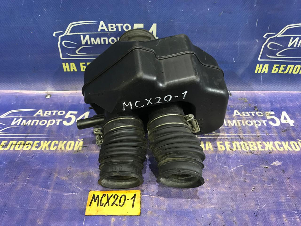 Гофра воздушного фильтра TOYOTA PRONARD 2000