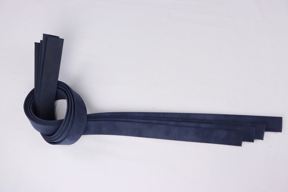 Ременная заготовка Шелк Синяя гладкая