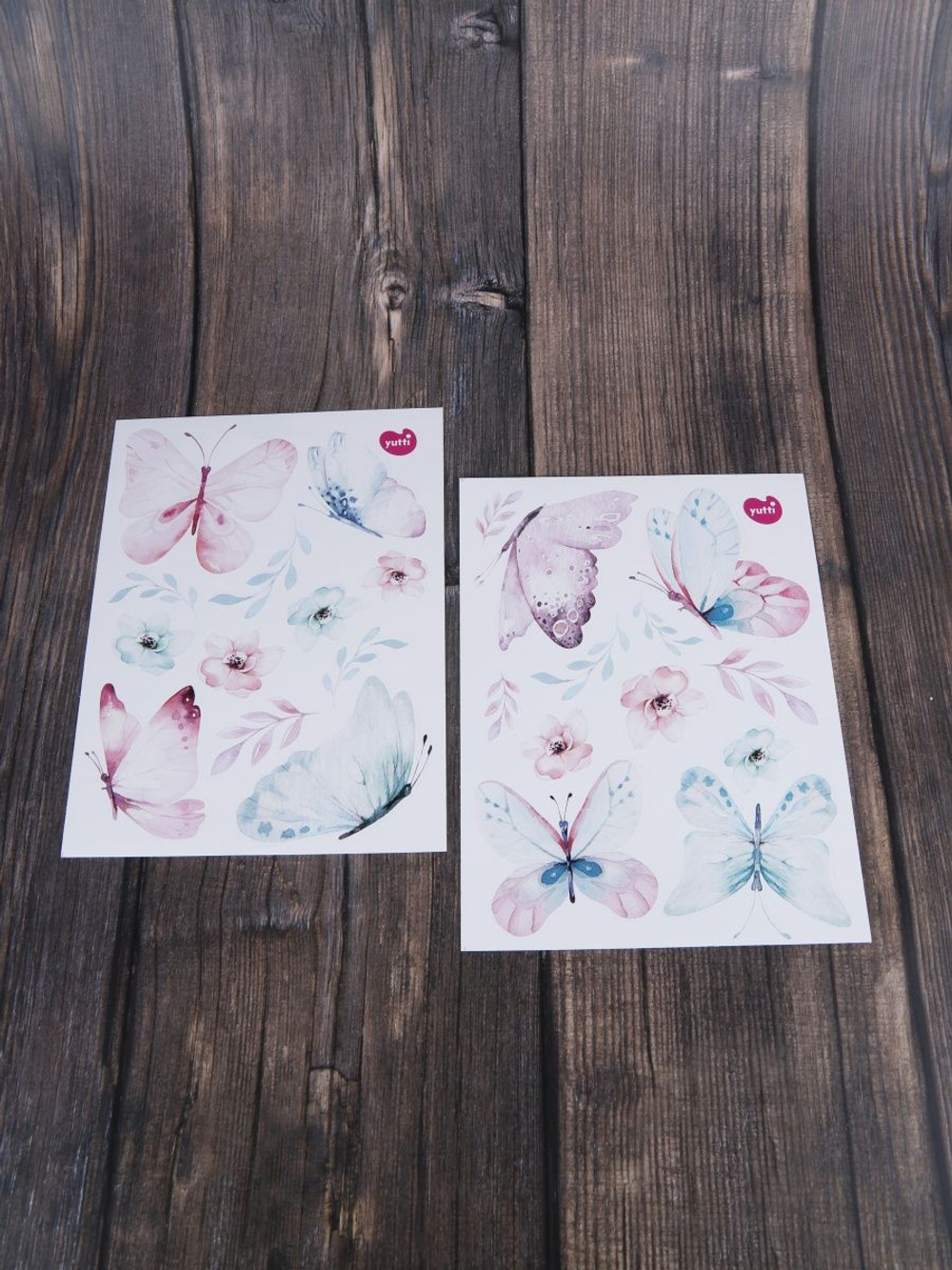 Наклейки бабочки акварельные для декорирования интерьера