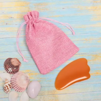 Массажер для лица и шеи декольте Лопатка «Gua sha», волна, цвет кораловый, в холщевом мешочке,10*5см/25,3гр