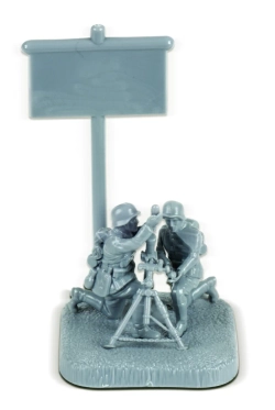 Немецкий 81-мм миномет с расчетом 1939-1942