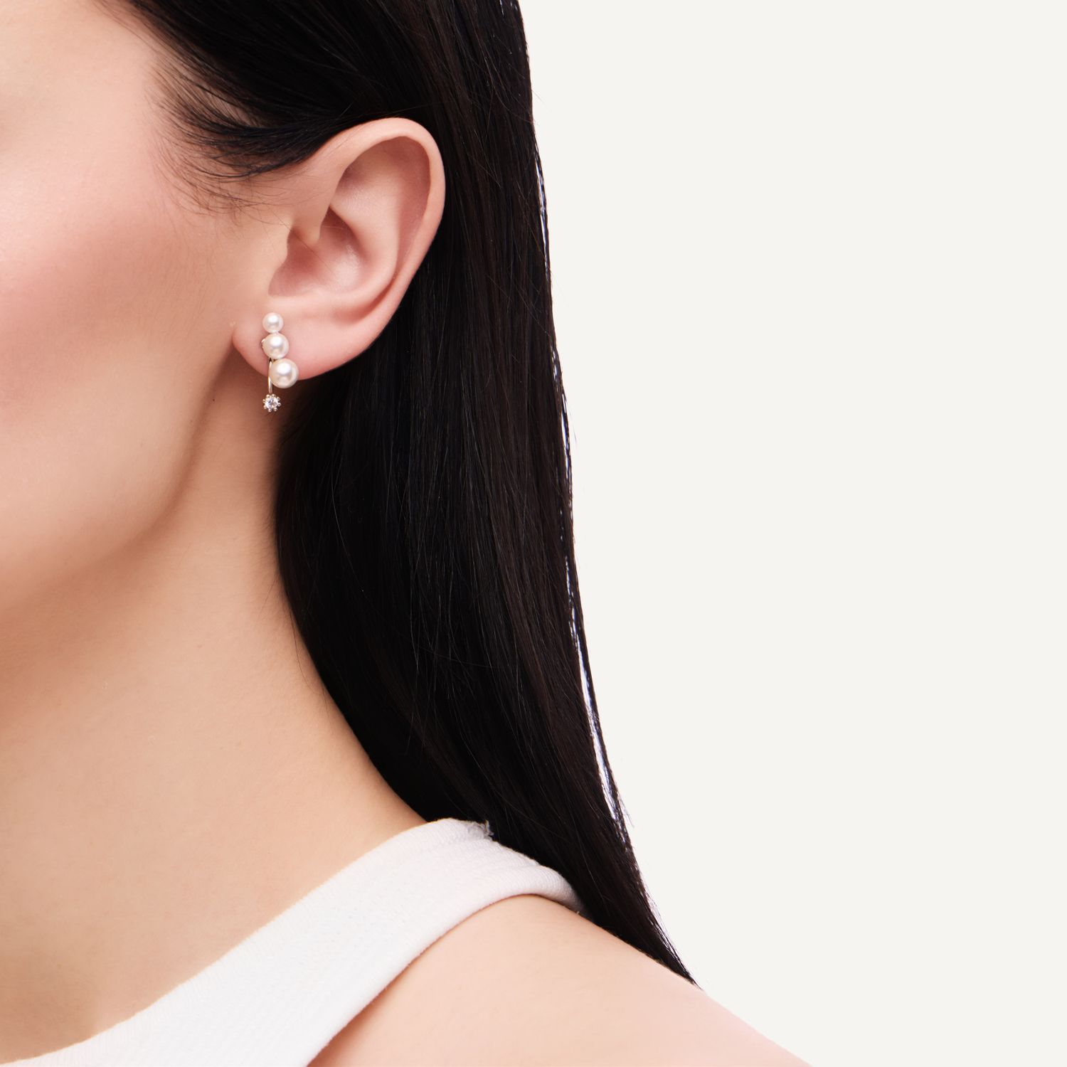 Серьги Moonlight Whisper Earrings