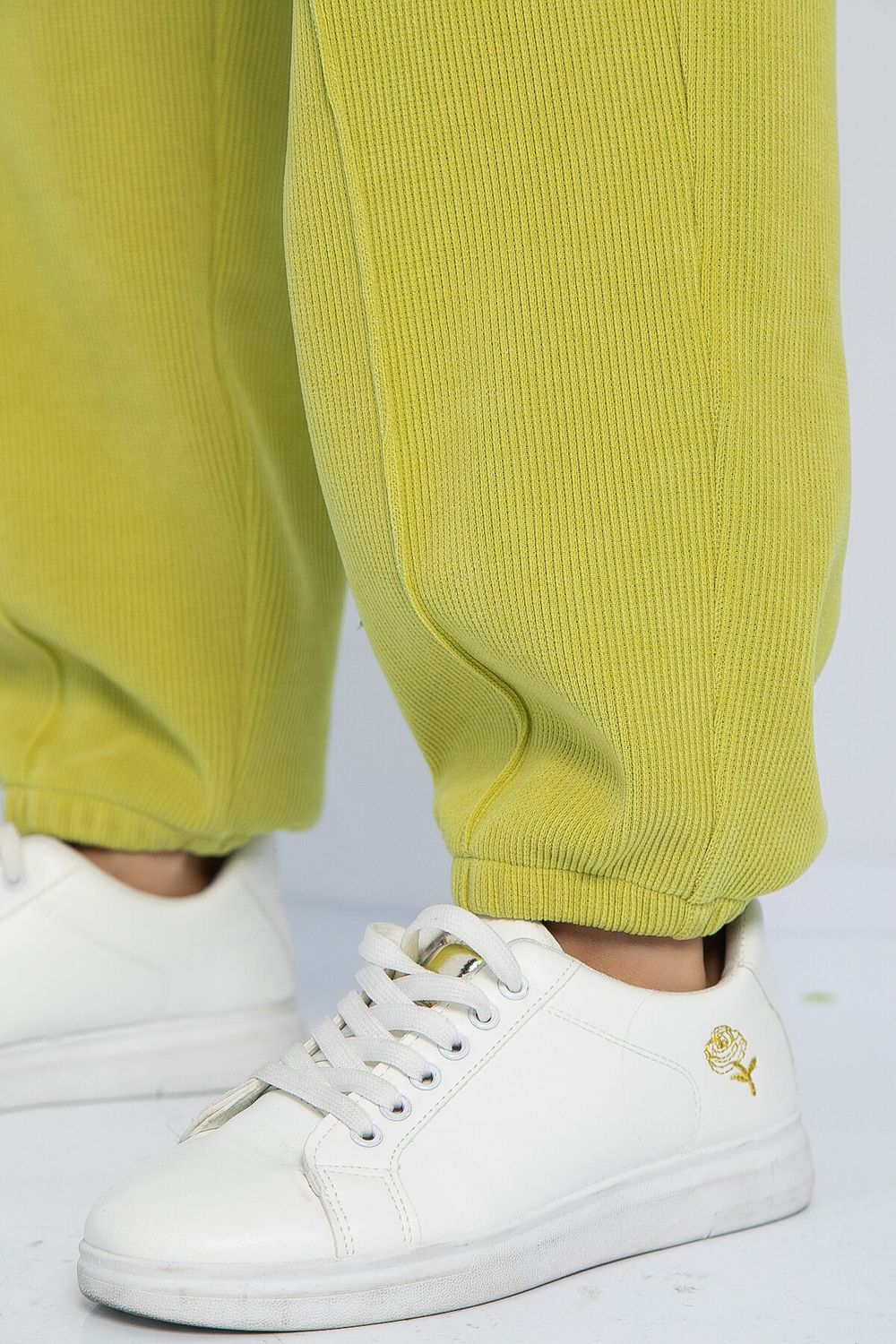 Костюм Августа (зеленое яблоко) К13196-5М LT Collection