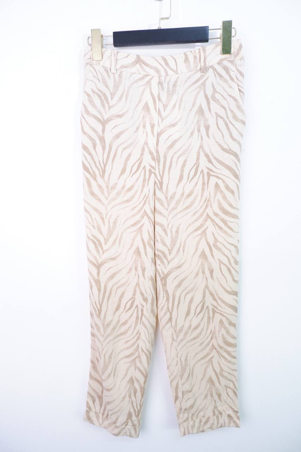 Брюки Mango светлые для путешествий, маркировка XS, визуально на 42 размер