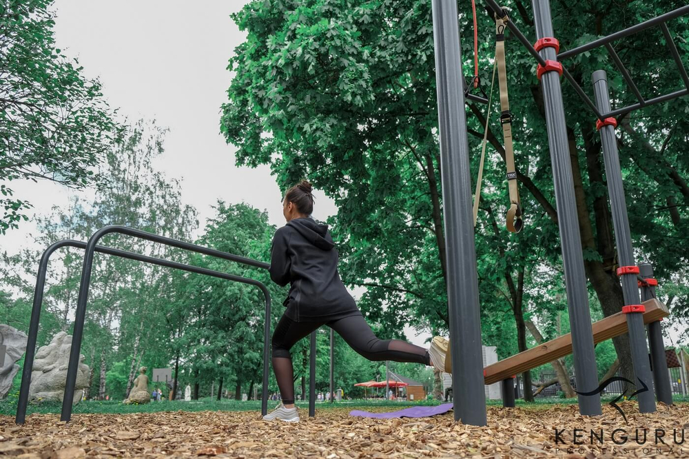 Воркаут комплекс со скалодромом, баскетбольным кольцом и скамьей для пресса – Резольют