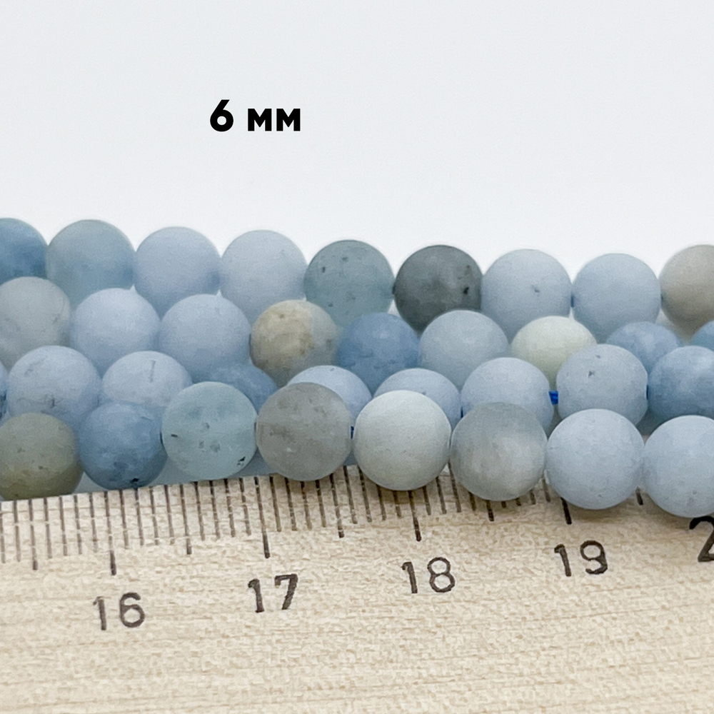 Аквамарин матовый, диаметр 6,2-6,5 мм, цена за 28-29 шт (1/2 нити)