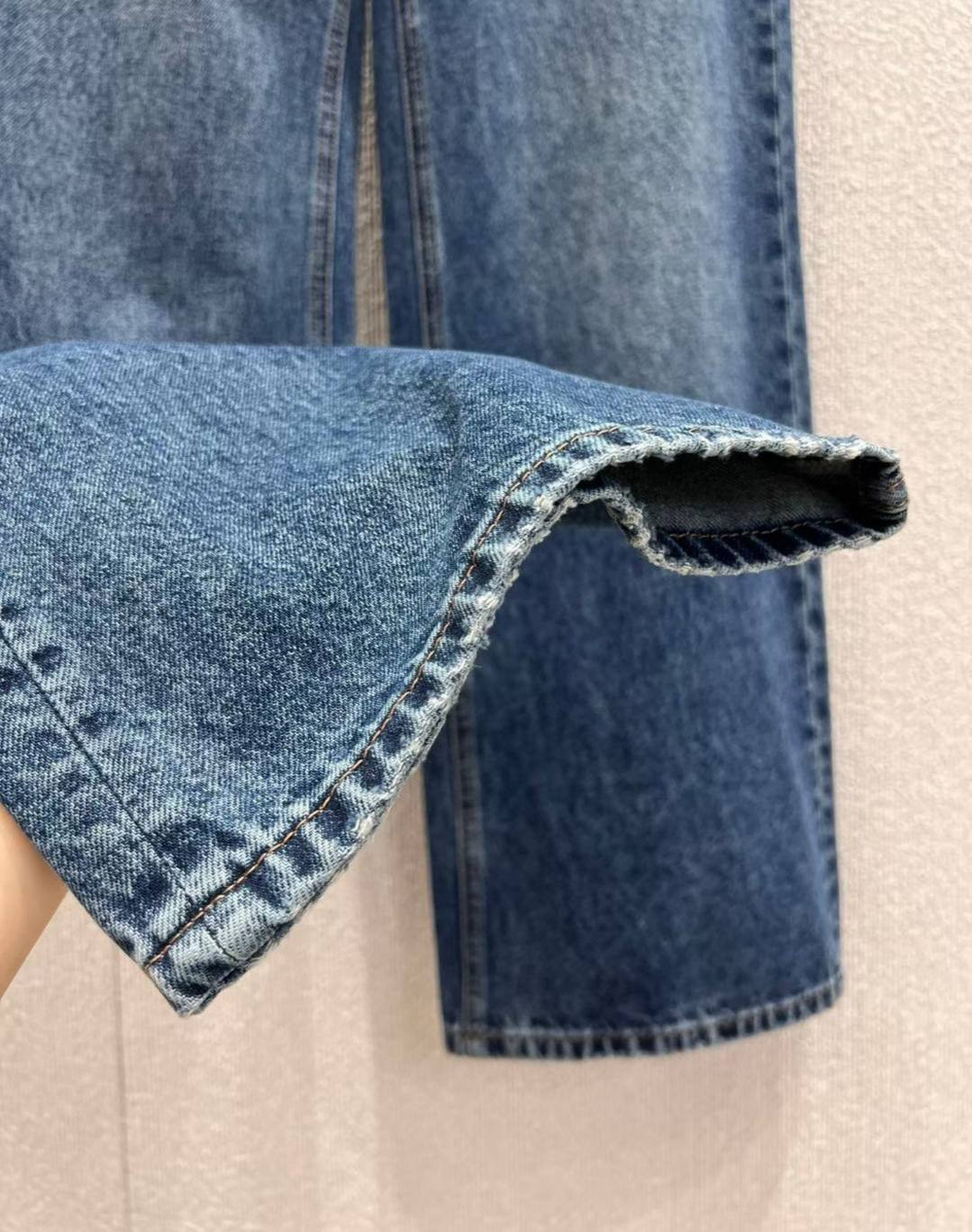 Джинсы MIU MIU